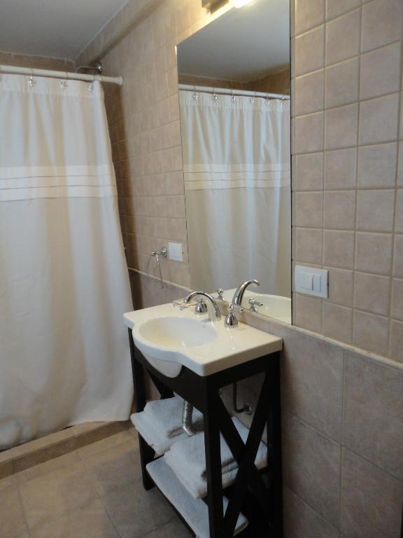 Unquehue Apartamentos Dormis Villa La Angostura Chambre photo