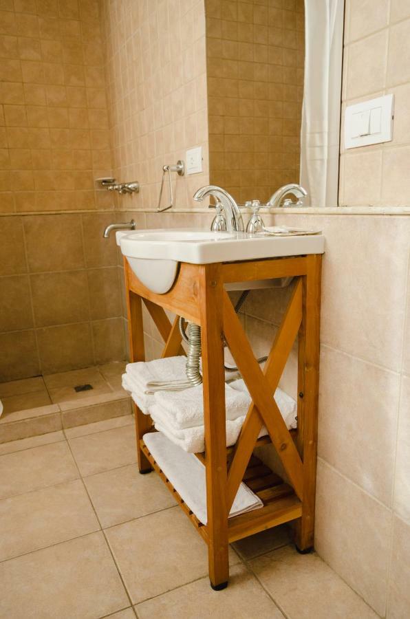Unquehue Apartamentos Dormis Villa La Angostura Extérieur photo